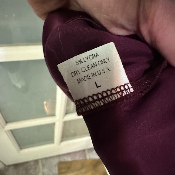 Ingwa Melero Bordeaux Wine Butterfly Sleeve Low-Cut Beaded Detail Silk Top Large - Picture 6 of 8